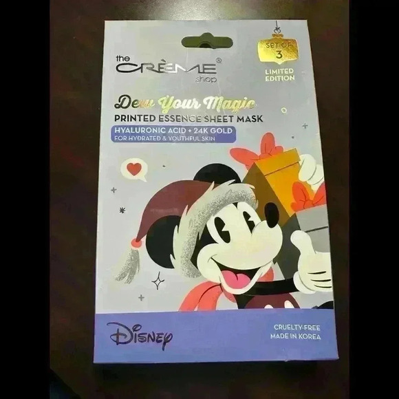 The Crème Shop Disney Holiday Limited Edition Sheet Mask & Bath Bomb Set - Picture 2 of 5